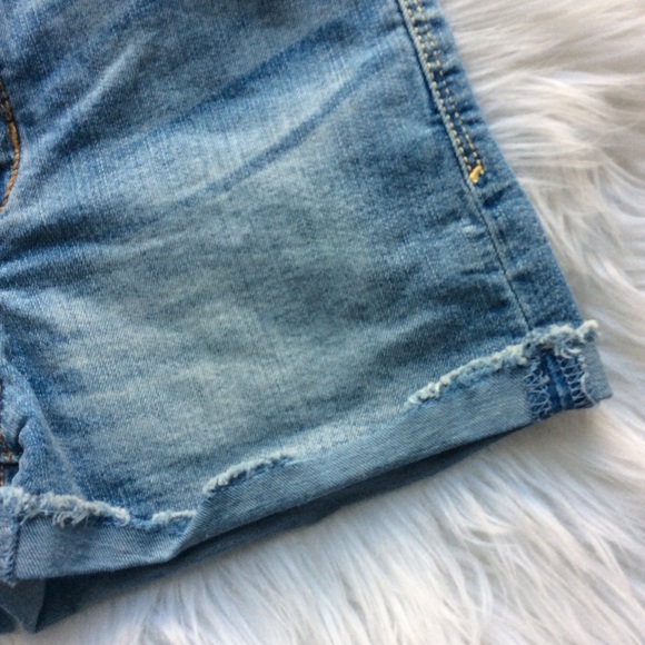 Denizen by Levi’s High Waist Shortie - Picture 10 of 10